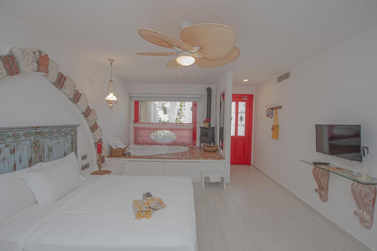 Villa Taraca Alacati Romantik Otel (Adults Only) Exterior foto