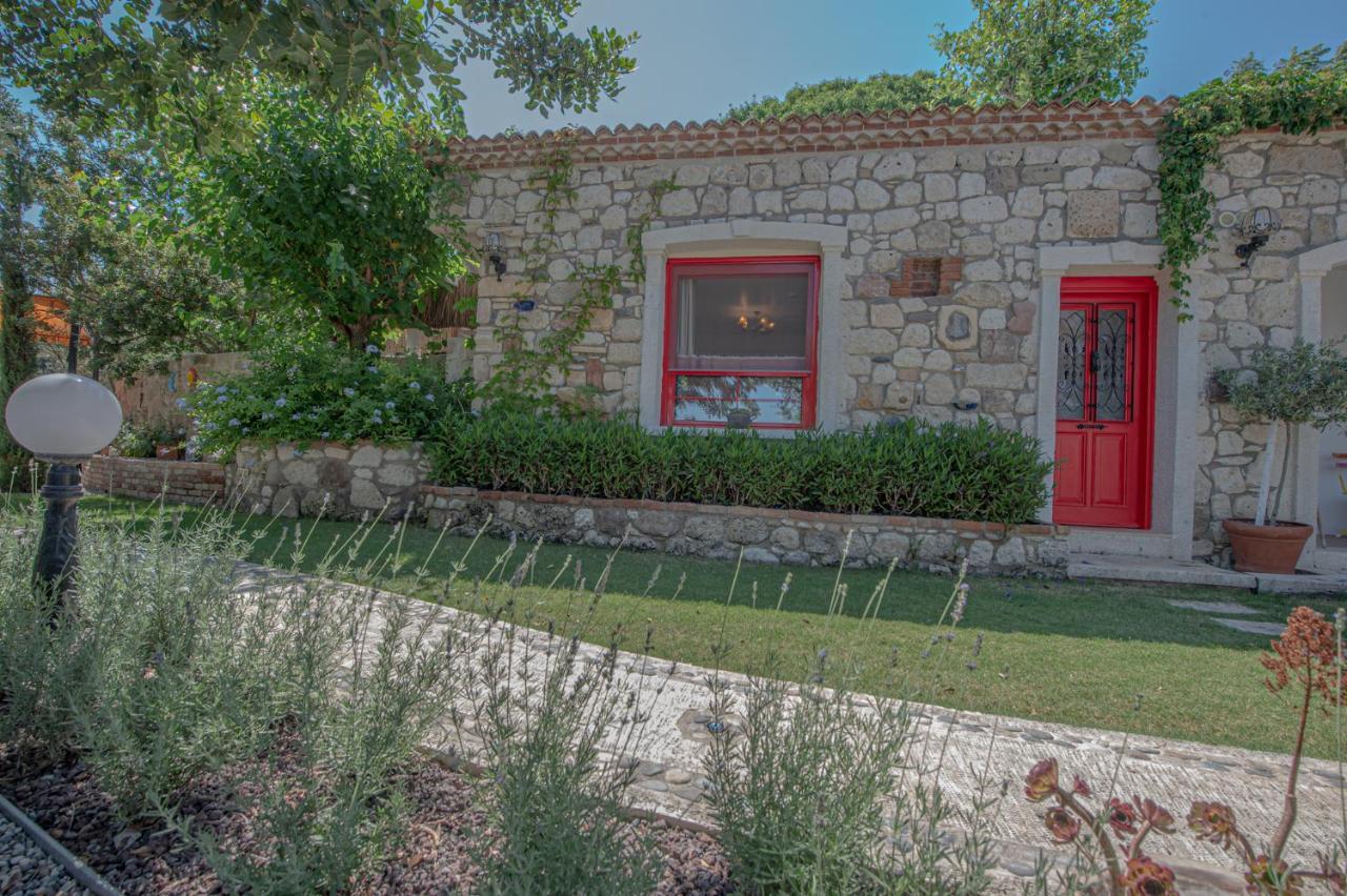 Villa Taraca Alacati Romantik Otel (Adults Only) Exterior foto